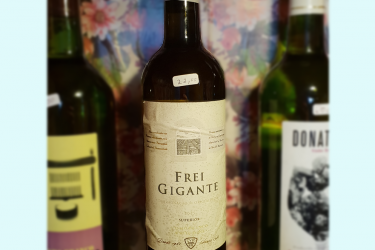 Frei gigante branco